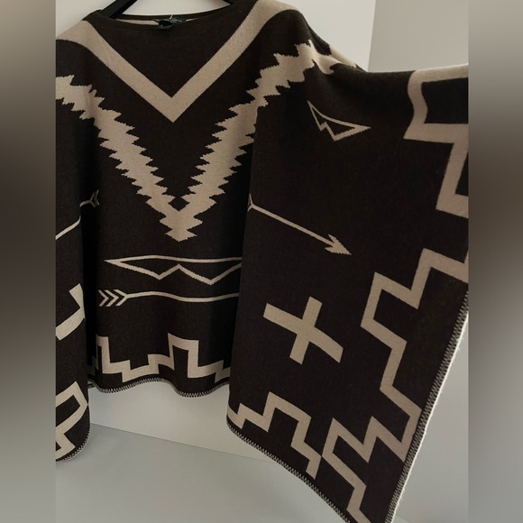 LRL Lambswool Blend Two-Ply Boiled Contrast Tribal Knit Poncho NWOT - Picture 4 of 15